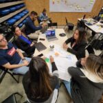 Participantes da Trilha de Liderança Incompany em atividade do DOJO