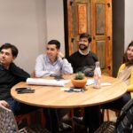 Participantes da Trilha de Liderança Incompany em atividade do DOJO